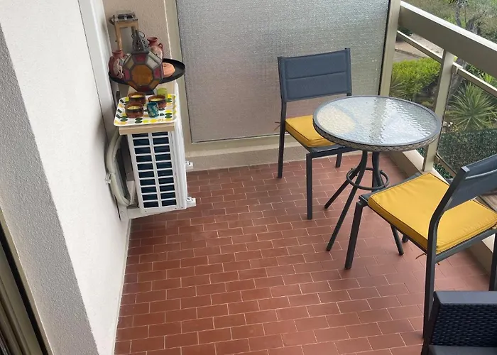 Διαμέρισμα Joli Vue Mer, Piscine, Tennis, Parking