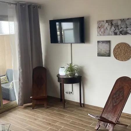 Joli Vue Mer, Piscine, Tennis, Parking Apartment *
